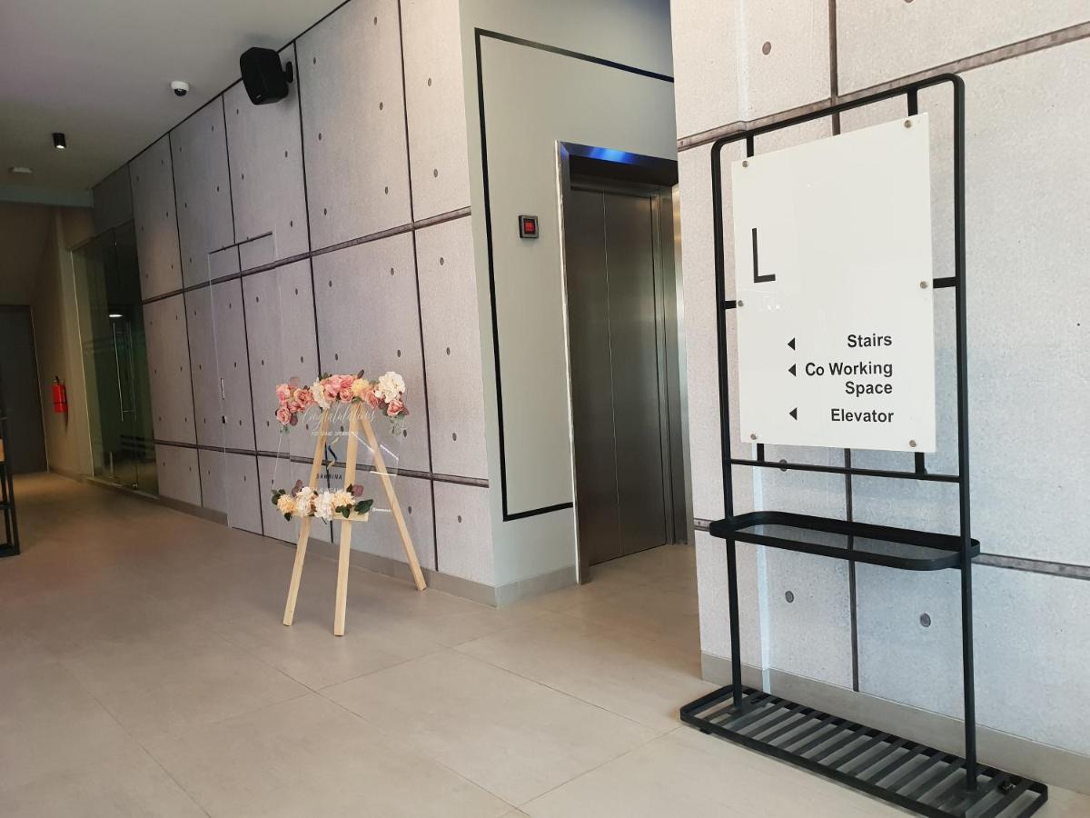 Sambina Prime Hotel Jakarta Exterior foto