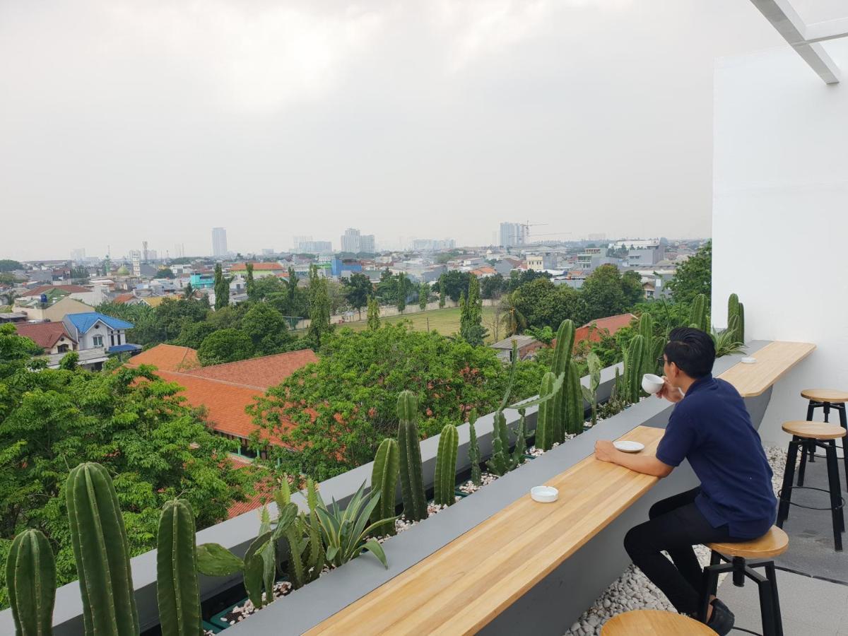Sambina Prime Hotel Jakarta Exterior foto